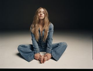 Sydney Sweeney feet photo 9