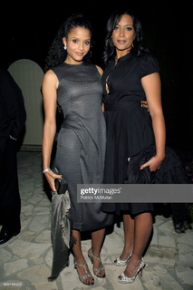 Sydney Tamiia Poitier feet photo thumbnail