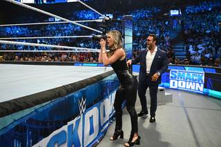 Sydney Zmrzel feet photo thumbnail