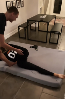 Sydney Zmrzel feet photo thumbnail