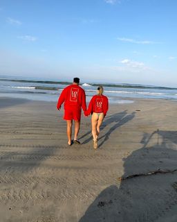 Sydney Zmrzel feet photo thumbnail