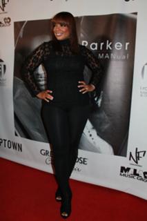Syleena Johnson feet photo 2