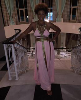 Syleena Johnson feet photo 14