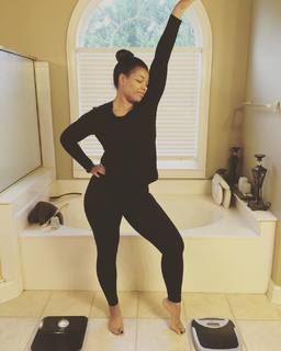 Syleena Johnson feet photo 6