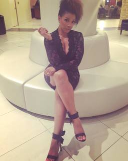 Syleena Johnson feet photo 2