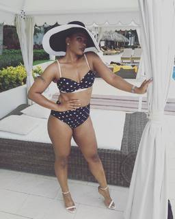 Syleena Johnson feet photo 18