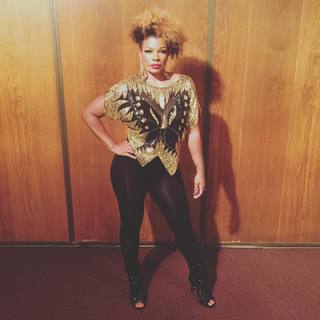 Syleena Johnson feet photo 7