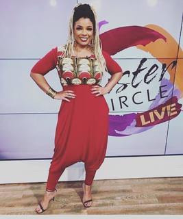 Syleena Johnson feet photo 11