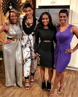 Syleena Johnson feet photo 4