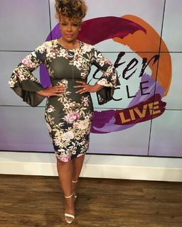 Syleena Johnson feet photo 3