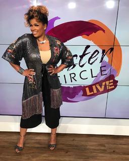 Syleena Johnson feet photo 1