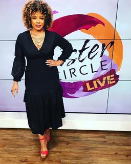 Syleena Johnson feet photo 13