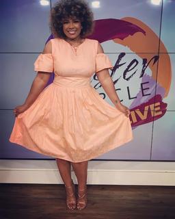 Syleena Johnson feet photo 11