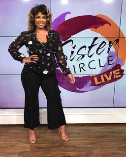 Syleena Johnson feet photo 10