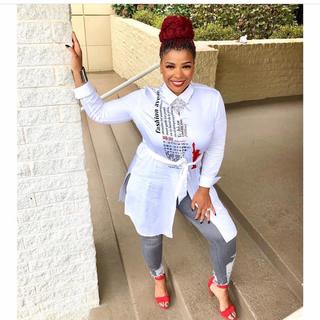 Syleena Johnson feet photo 18