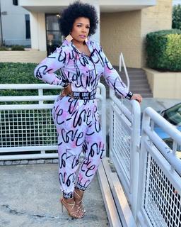 Syleena Johnson feet photo 16