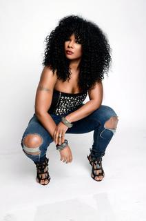 Syleena Johnson feet photo 12