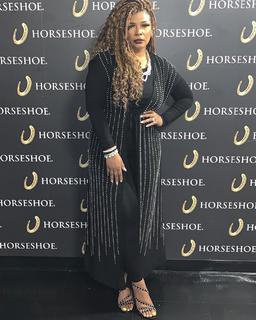 Syleena Johnson feet photo 5