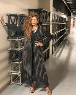 Syleena Johnson feet photo 4