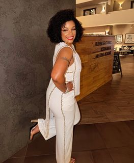 Syleena Johnson feet photo 13