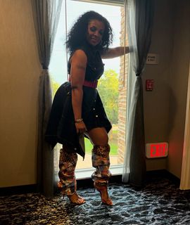 Syleena Johnson feet photo 6