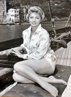 Sylva Koscina feet photo 16