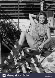 Sylva Koscina feet photo 19