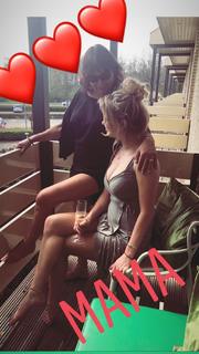 Sylvana Ijsselmuiden feet photo 14