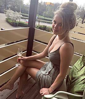 Sylvana Ijsselmuiden feet photo 13