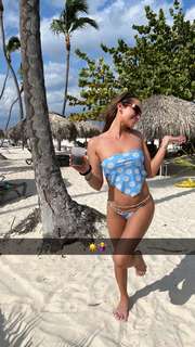 Sylvia Gani feet photo 18