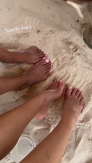Sylvia Gani feet photo 12