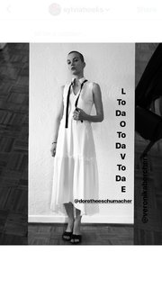 Sylvia Hoeks feet photo thumbnail