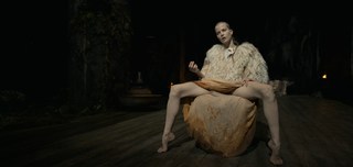 Sylvia Hoeks feet photo thumbnail