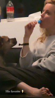 Sylvia Hoeks feet photo thumbnail