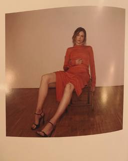 Sylvia Hoeks feet photo thumbnail