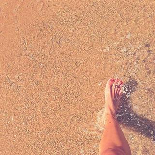 Sylvia Jeffreys feet photo 3