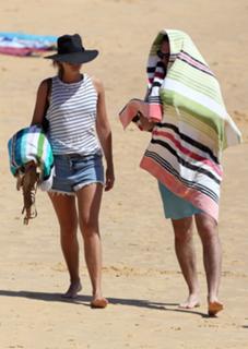 Sylvia Jeffreys feet photo 15
