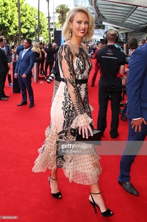 Sylvia Jeffreys feet photo 8