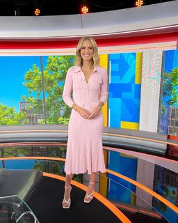 Sylvia Jeffreys feet photo 5