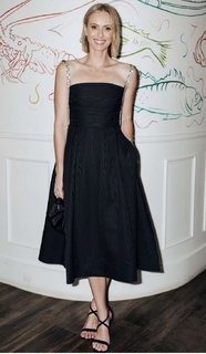 Sylvia Jeffreys feet photo 18