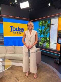 Sylvia Jeffreys feet photo 18