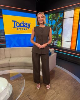 Sylvia Jeffreys feet photo 14