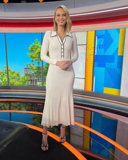 Sylvia Jeffreys feet photo 13