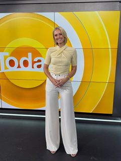 Sylvia Jeffreys feet photo 6