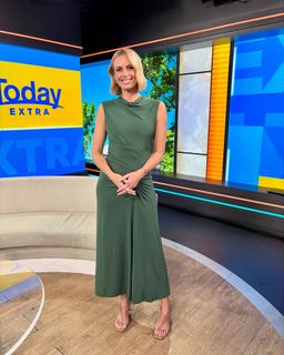 Sylvia Jeffreys feet photo 4