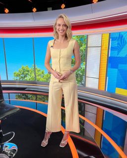 Sylvia Jeffreys feet photo 3