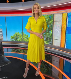 Sylvia Jeffreys feet photo 1