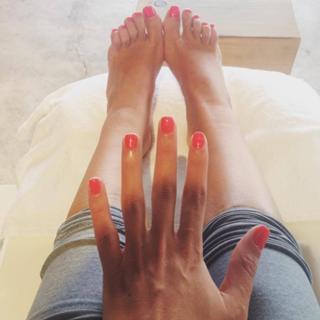 Sylvia Saenz feet photo 3