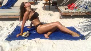 Sylvia Saenz feet photo 16