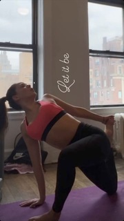 Sylvia Saenz feet photo 9